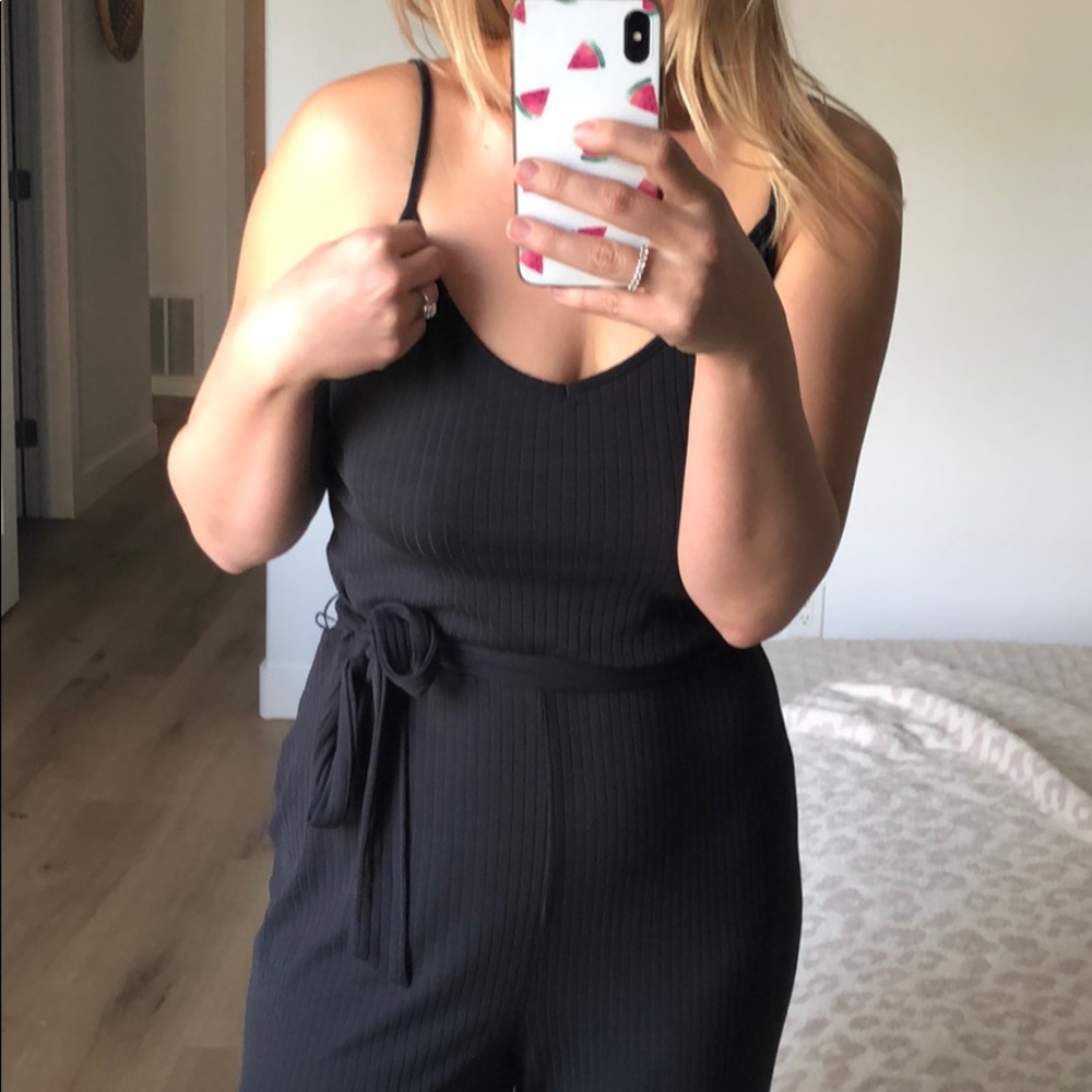 Jump Suit - Picture 4 of 5
